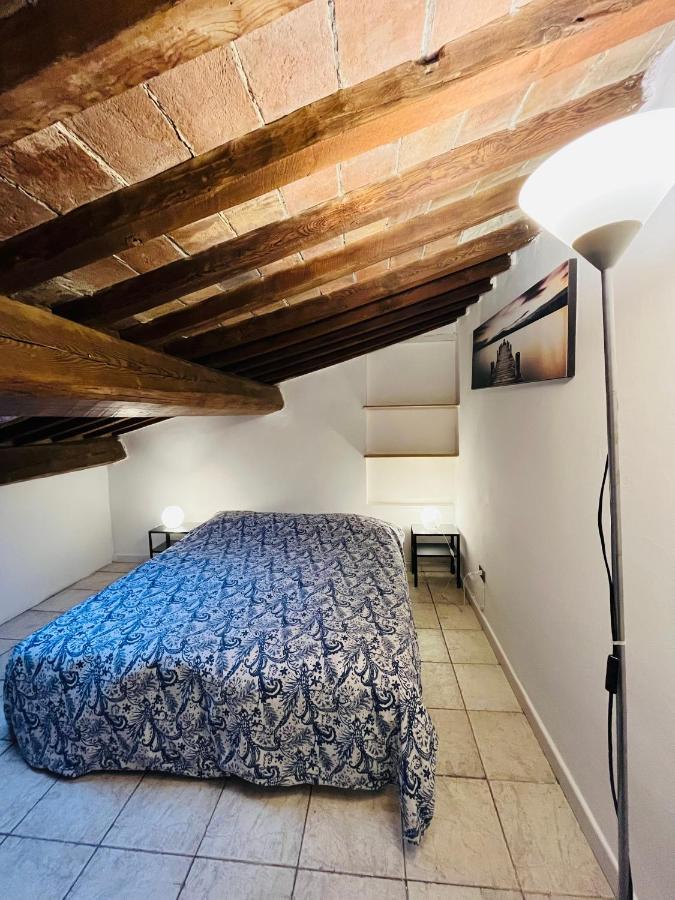 Casa L' Aurora Viola Lägenhet Livorno Exteriör bild