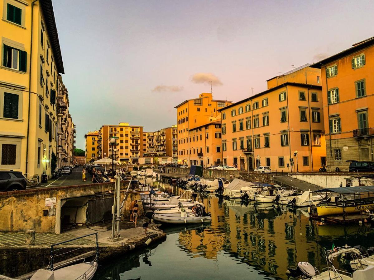 Casa L' Aurora Viola Lägenhet Livorno Exteriör bild